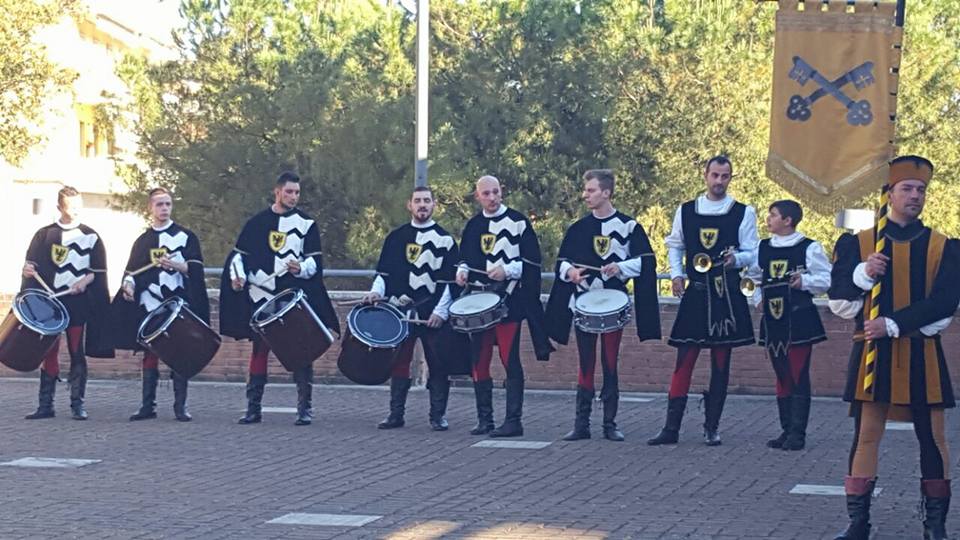 18698523_657614837757416_831542901373731399_n