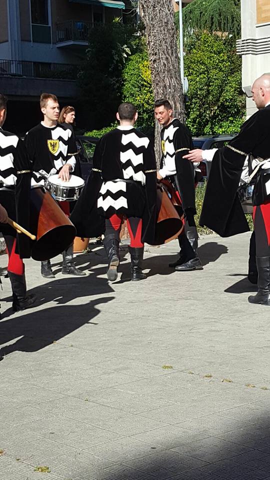 18699846_657614347757465_6701169897428084962_n