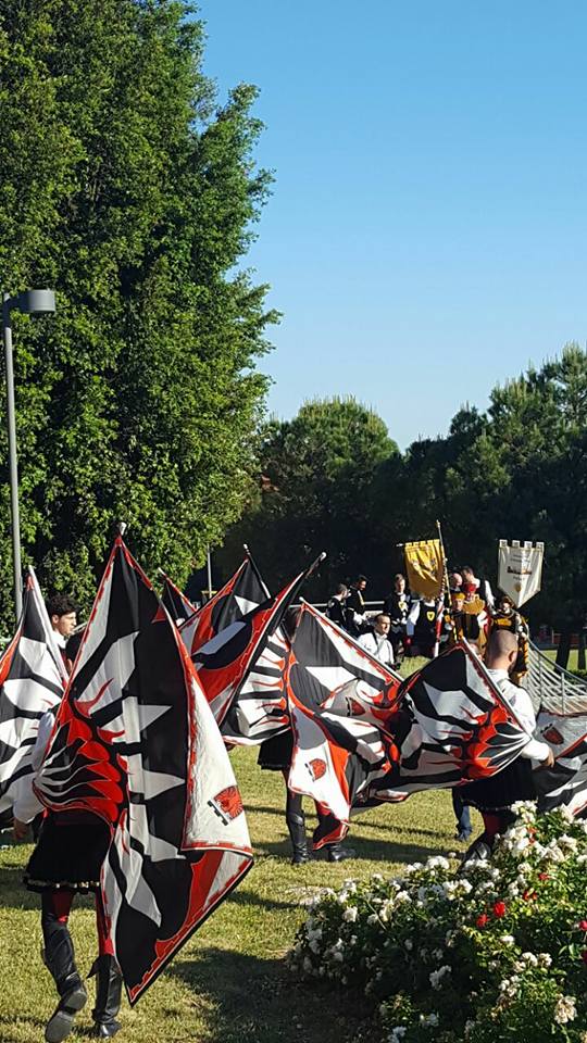 18739675_657614981090735_2965015249263566438_n