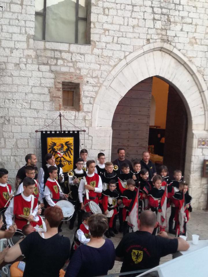 18766078_659453307573569_6547153062675855288_n