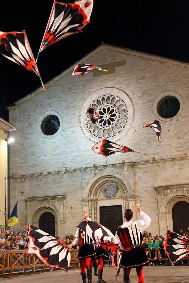 22046922_713066868878879_3372926690760731236_n